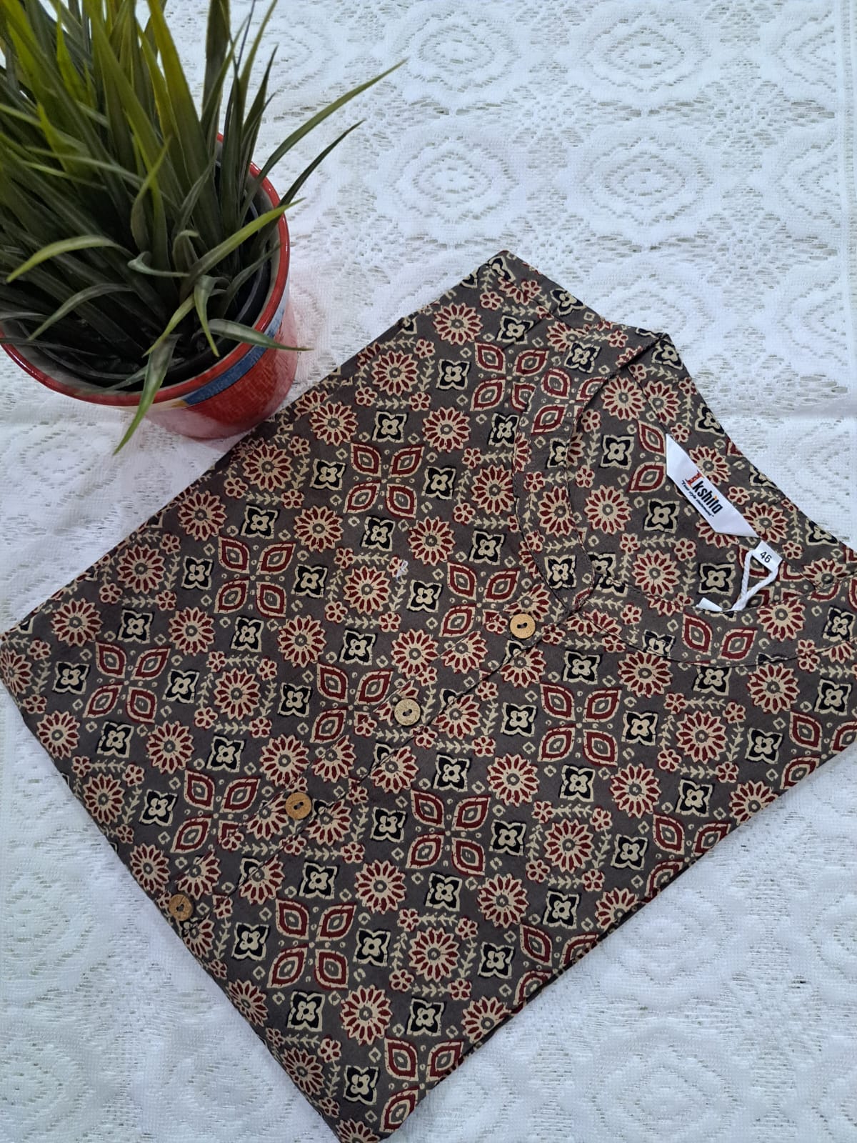 Ikshita Cotton Straight Kurta-Brown