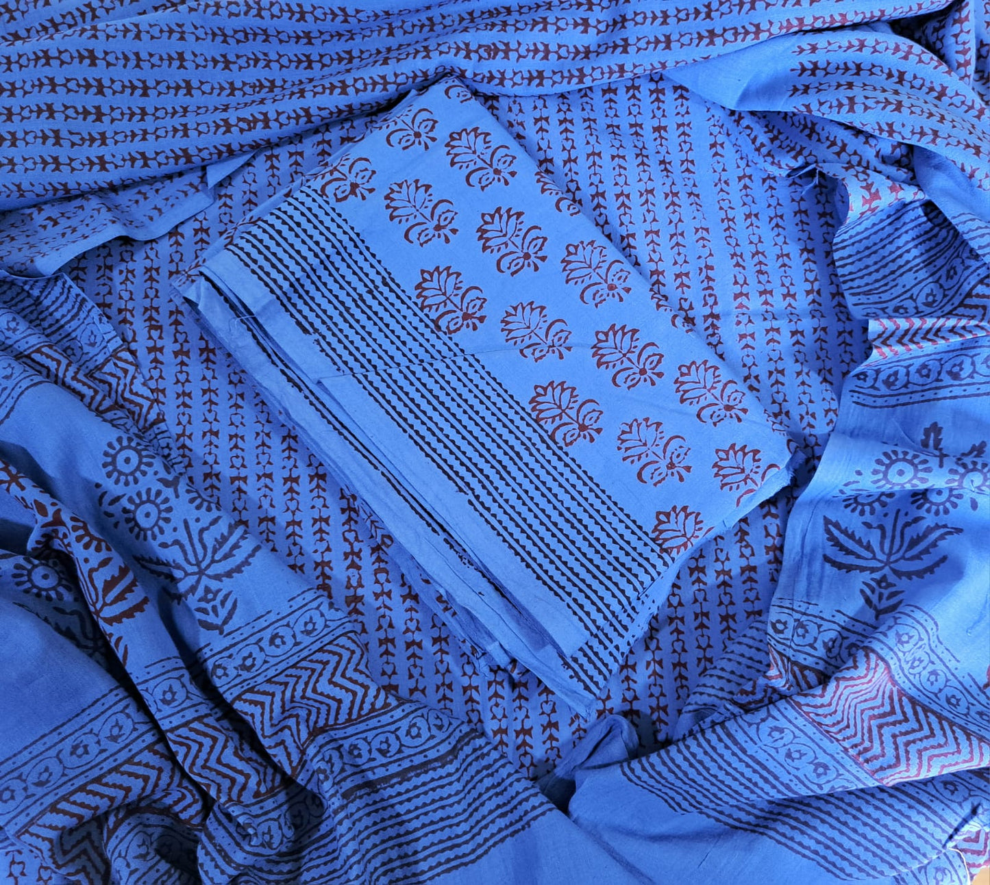 Handblock Cotton Unstitched suit-Blue (AT03)