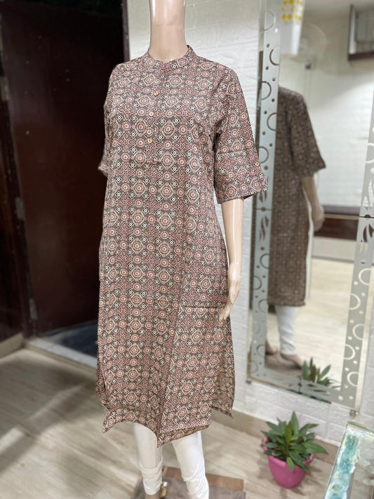 Ikshita Cotton Straight Kurta