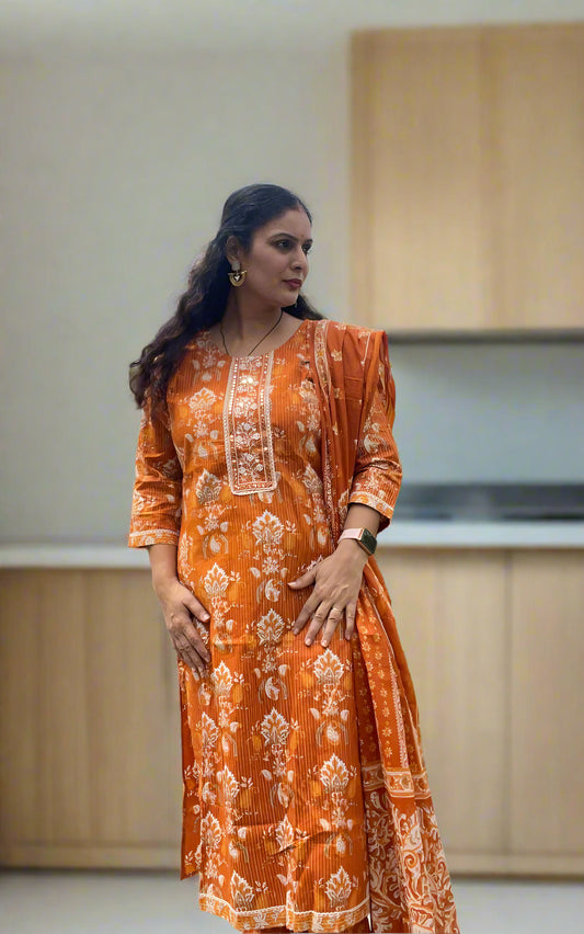 Layla Straight Suit Set